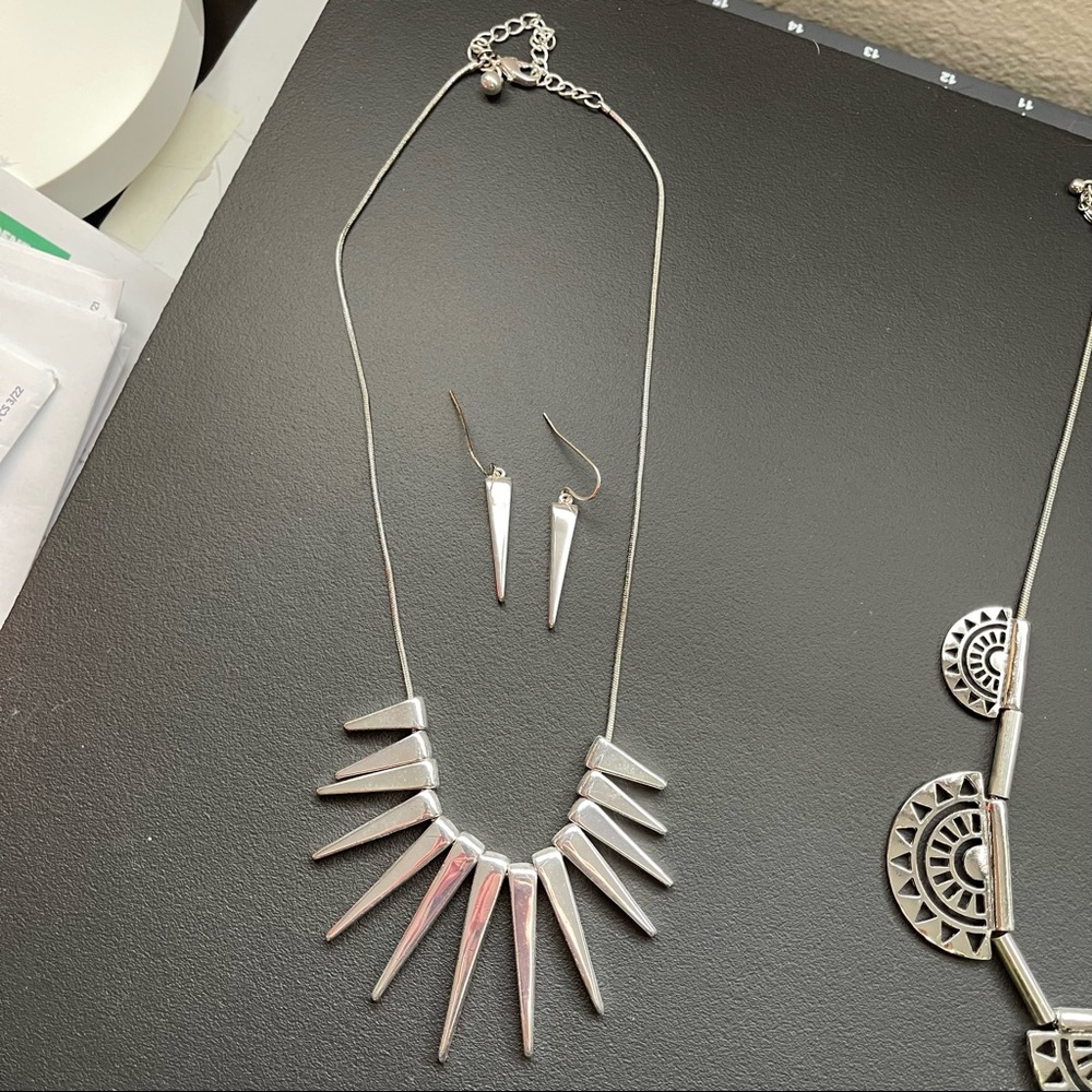 Silver statement necklace bundle - Picture 4 of 4
